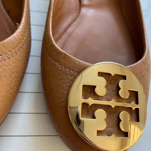 Tory Burch Ballet Tumbled Leather Gold Logo 6.5 - Picture 7 of 8